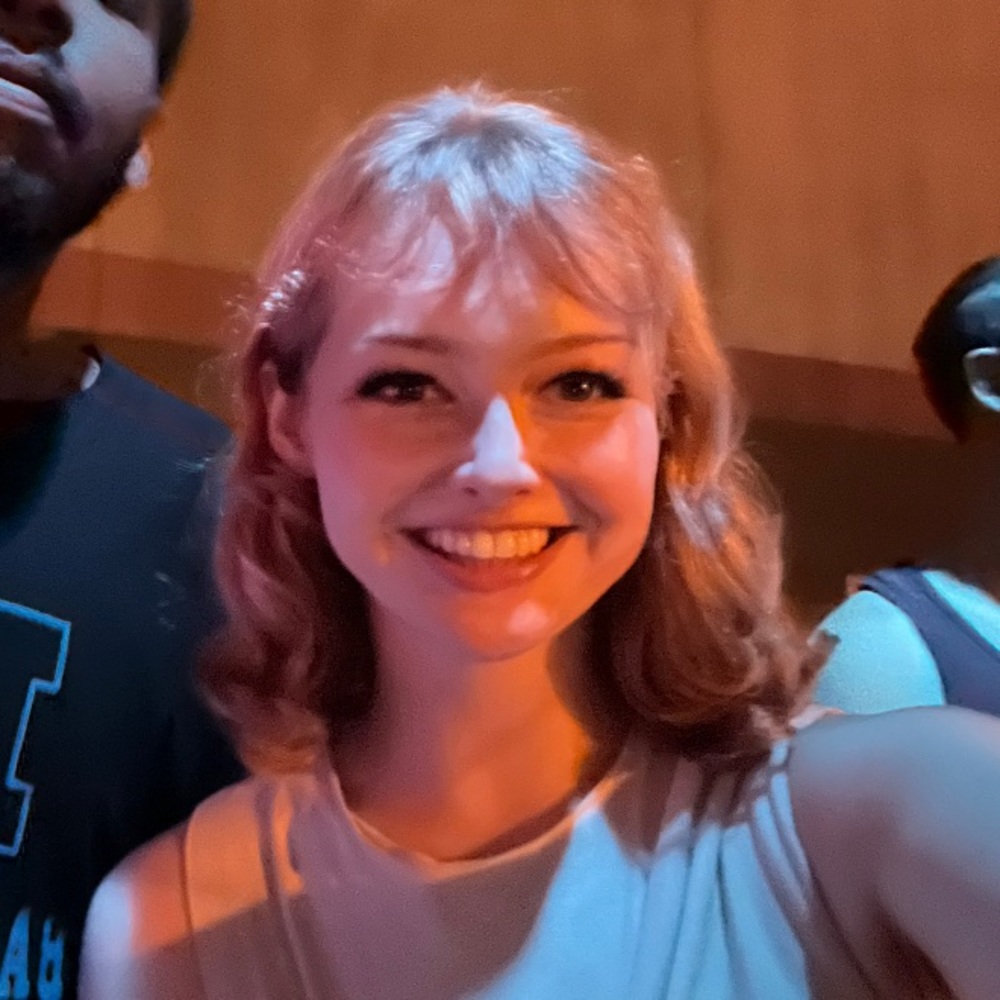 Meet your Posher, Angeni